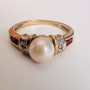 Pearl Diamond and Ruby ring